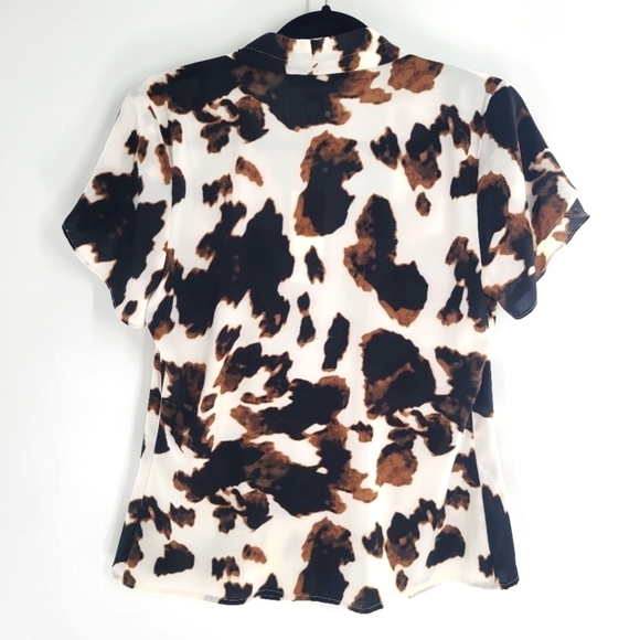 Calvin Klein button down short sleeve top blouse New Size M - Picture 2 of 3